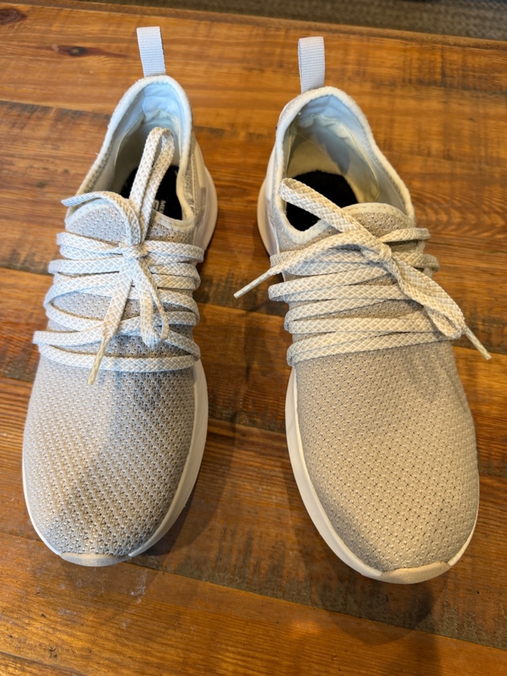 Merrell Cloud Knit Women’s Beige Knit Sneakers Sz 8